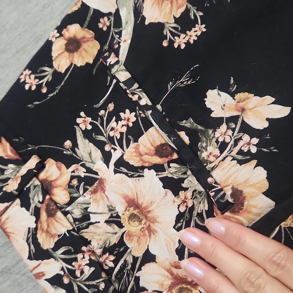 H&M Brand Floral High-Rise Straight-Leg Cigarette Pants Trousers - Picture 9 of 11